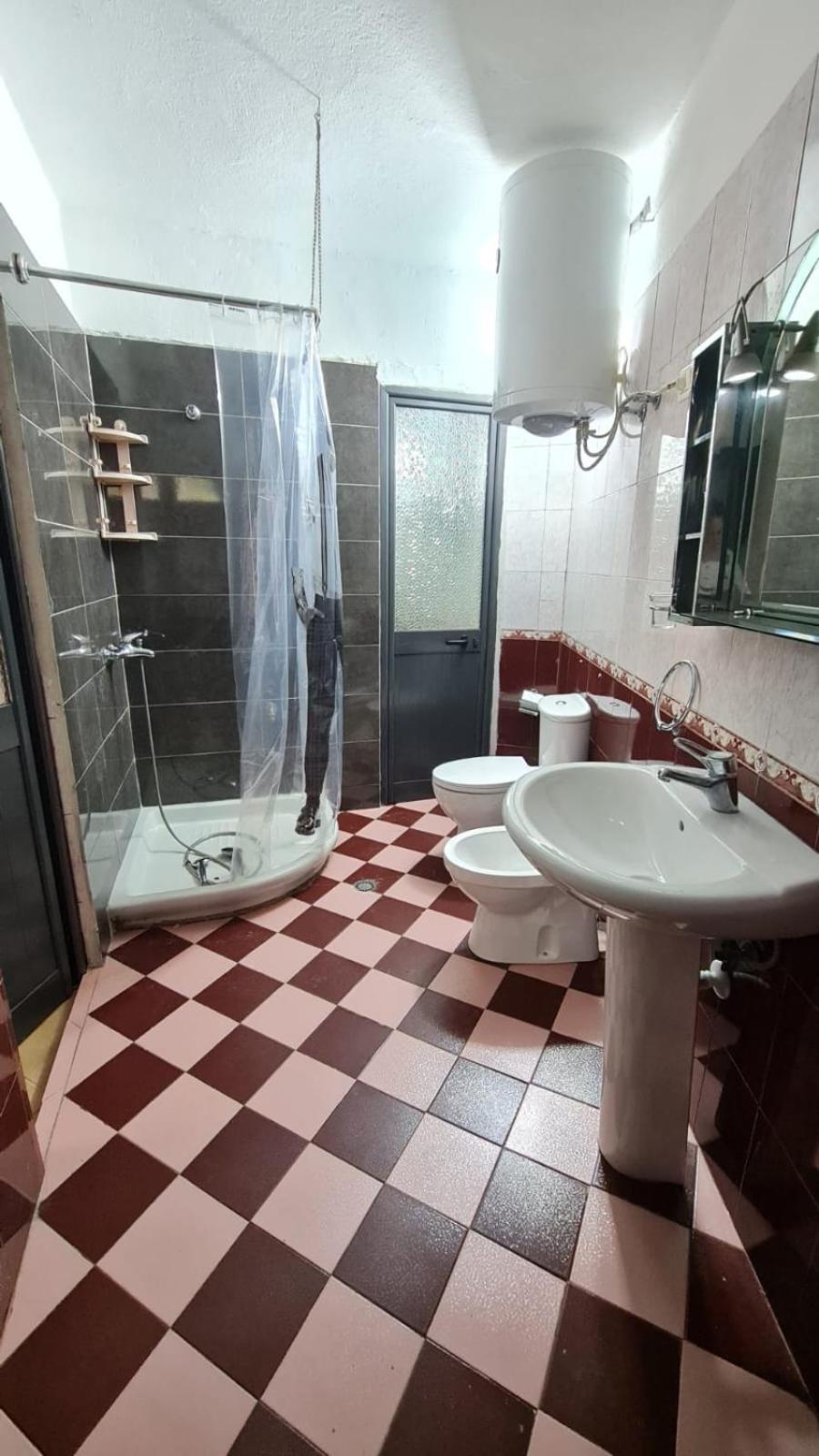 Calmly, Spacious Apartment Next To Usa Embassy 티라나 외부 사진